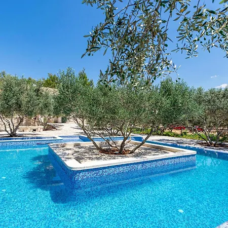 2 Bedroom Lovely In Blato (Korcula)