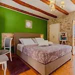 Beach Front Home In Blato Vikendica Blato (Korcula)