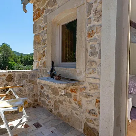 Holiday home 2 Bedroom Lovely In Blato *