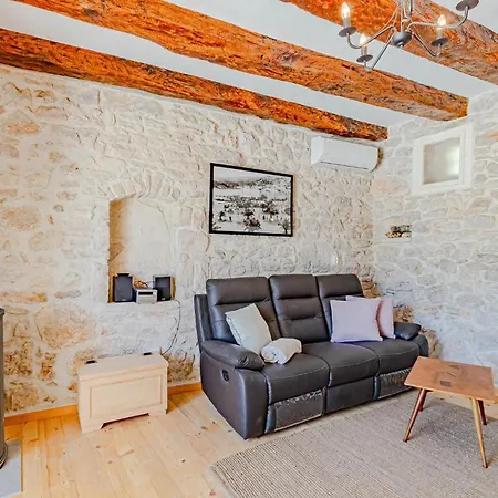 Hébergement de vacances 2 Bedroom Lovely In *