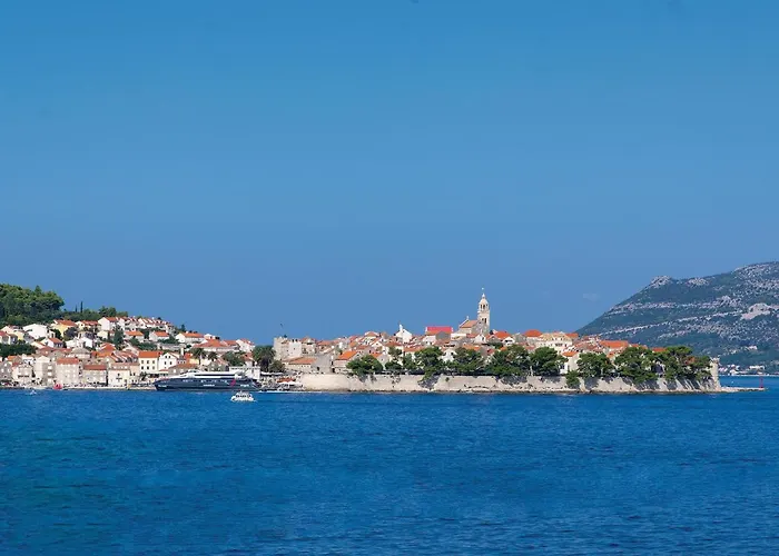 2 Bedroom Lovely In * Blato (Korcula)