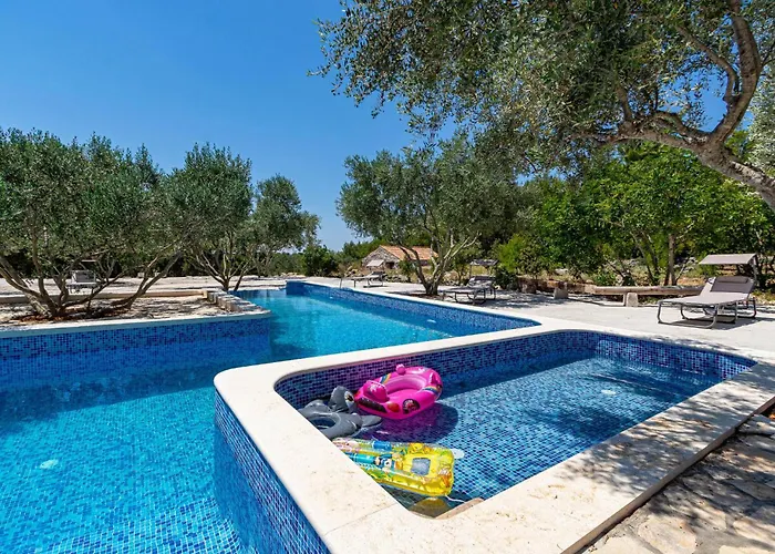 2 Bedroom Lovely In Blato (Korcula)